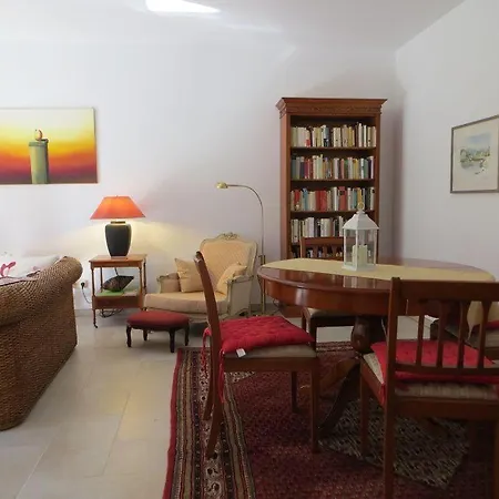 Apartment Weisses-haus-am-kurpark-fewo-gartenblick Quedlinburg