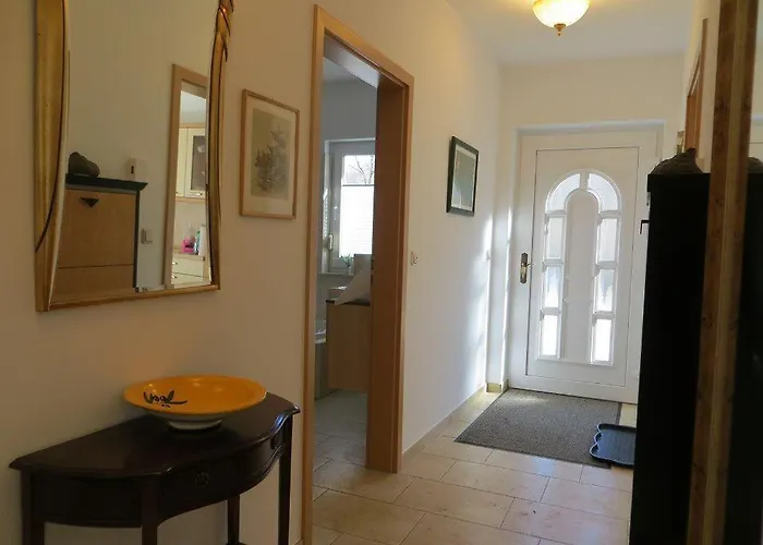 Weisses-haus-am-kurpark-fewo-gartenblick Lägenhet Quedlinburg